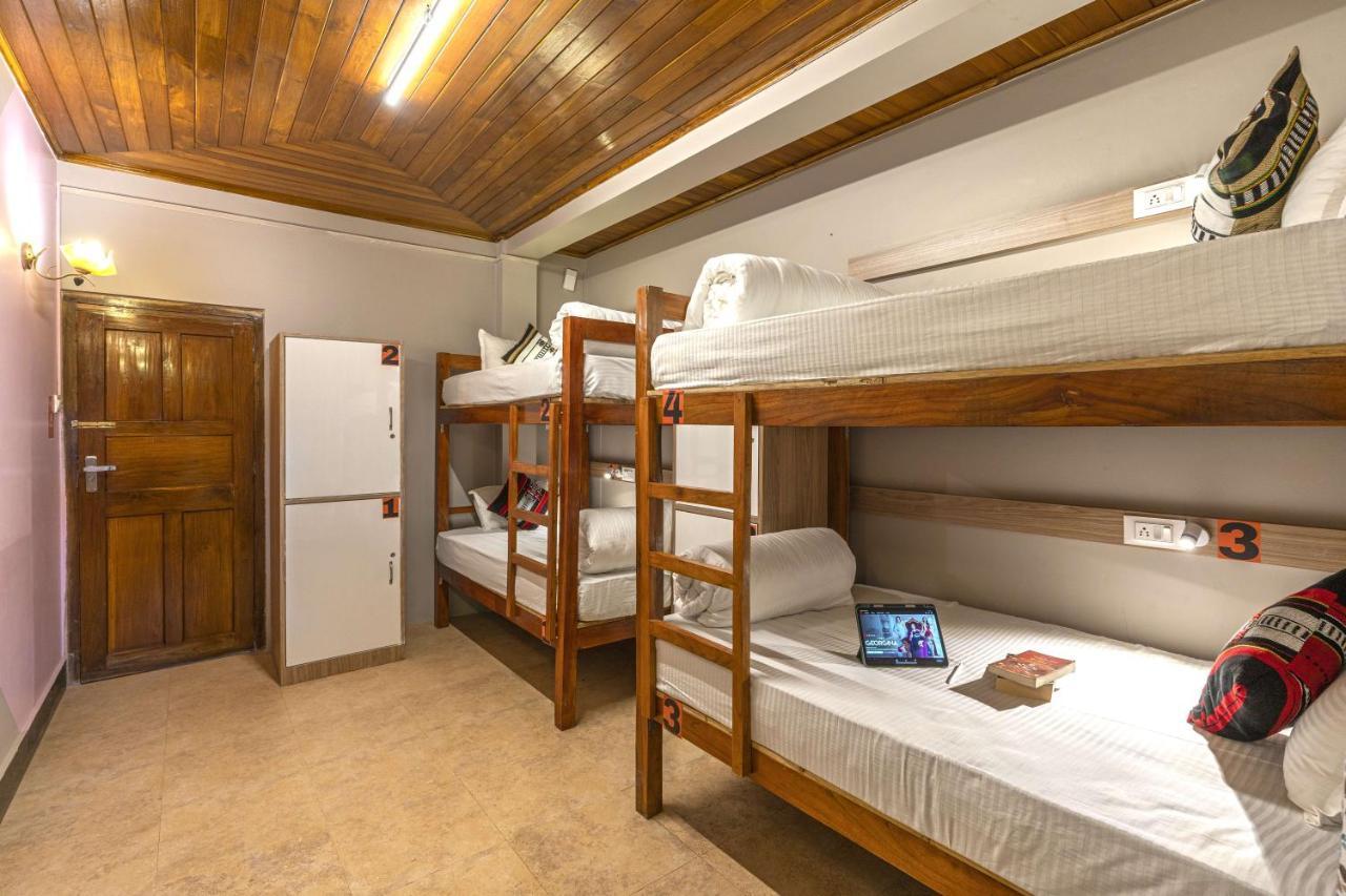 Zostel Shillong Hostel Kültér fotó