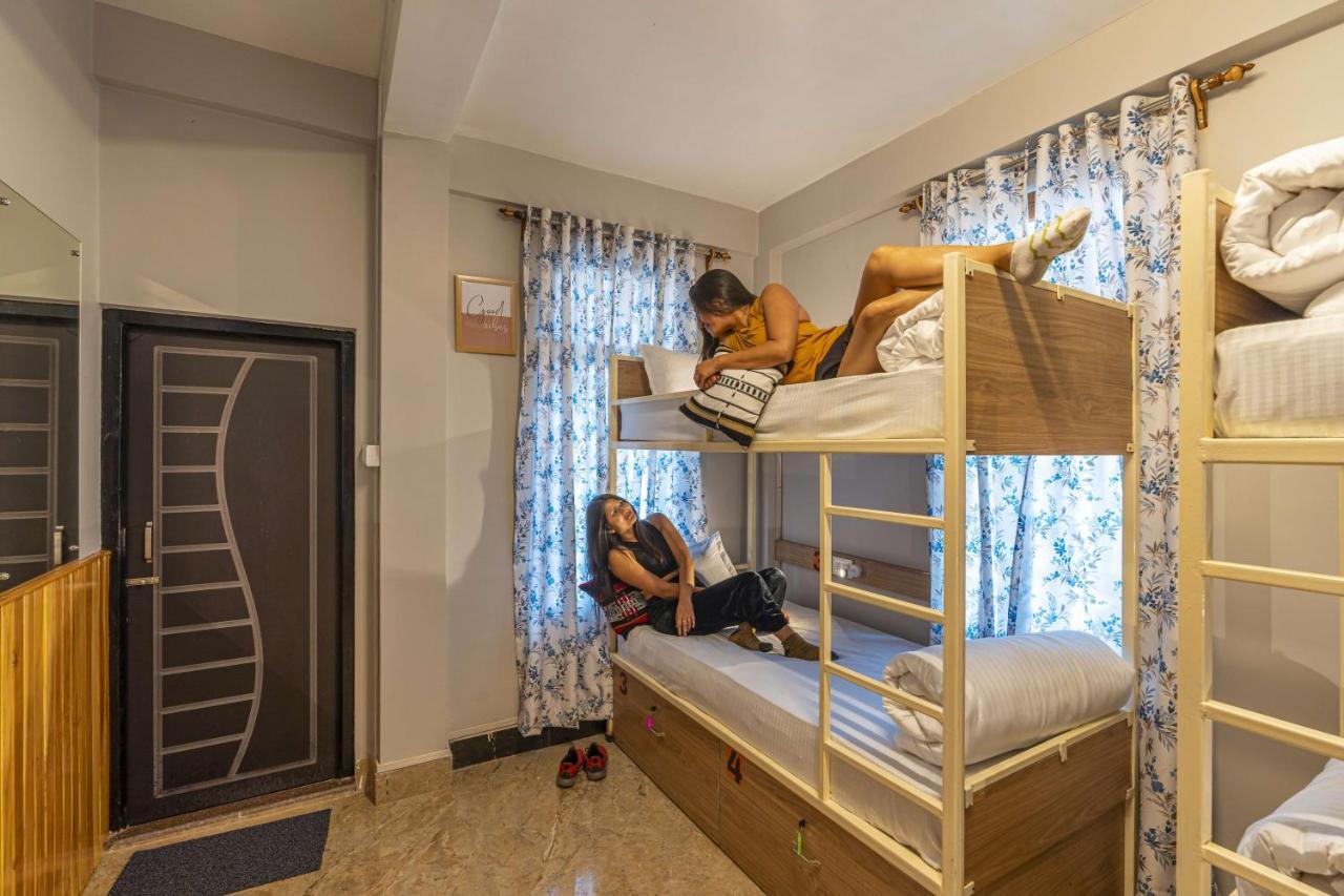 Zostel Shillong Hostel Kültér fotó